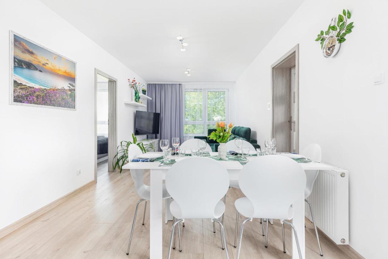 Апартаменти Apartament Deluxe Platany C38 By Renters Колобжег Екстер'єр фото