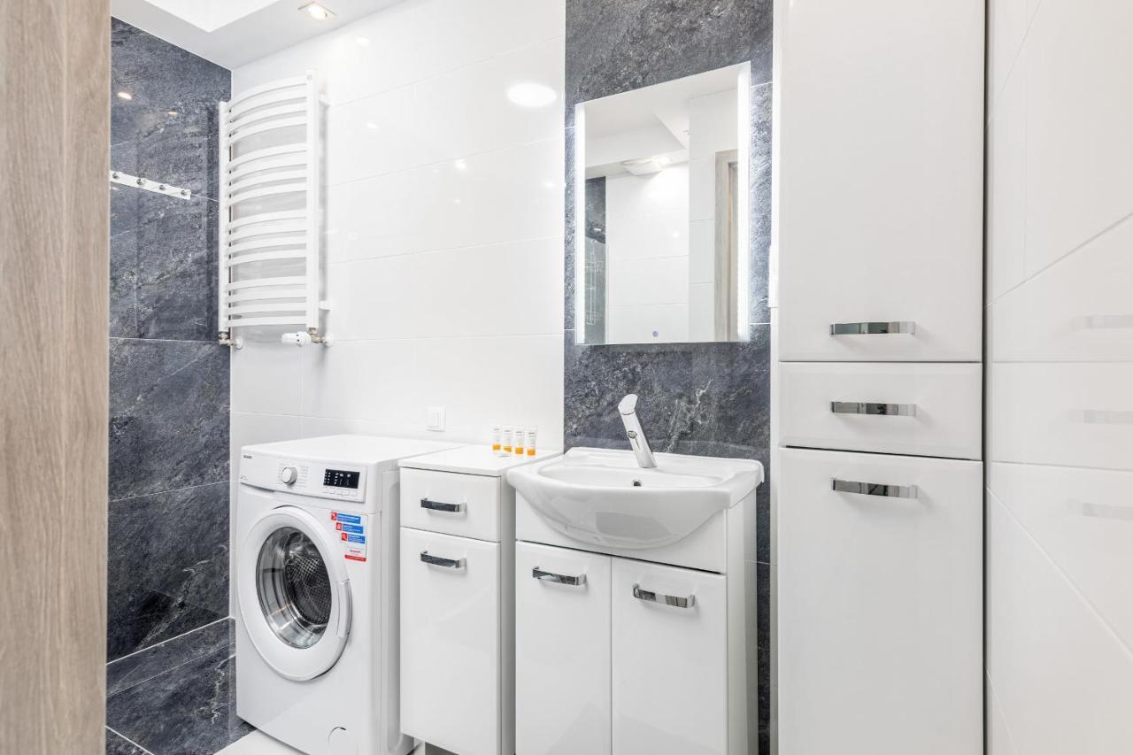 Апартаменти Apartament Deluxe Platany C38 By Renters Колобжег Екстер'єр фото